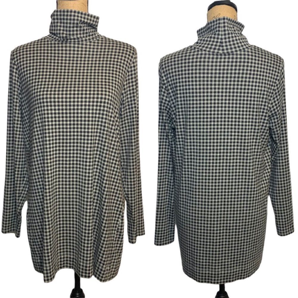 J. Jill Gray and Black Plaid Luxe Supima Turtleneck Tunic Top